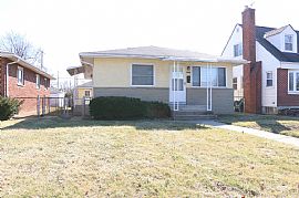 Potential Home For Rent!! This Is a Beautiful 3 Bedroom 1.5 Bat in Columbus, OH (Photo 5 of 5)