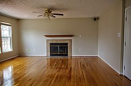 $1850 / 5br ? 3.5 Bdrm Single Family Home For Rent in Ellicott City, MD (Photo 2 of 11)