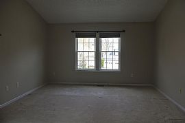 $1850 / 5br ? 3.5 Bdrm Single Family Home For Rent in Ellicott City, MD (Photo 6 of 11)