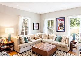 3 Bedrooms, 3 Bathrooms, 1,889 Sq. Ft. - in a G. in Cambridge, MA (Photo 4 of 5)