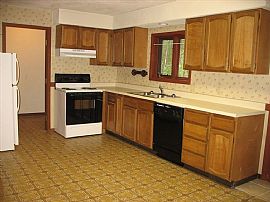 2389 Angie Way, North Pole, Ak 99705.. in North Pole, AK (Photo 7 of 10)