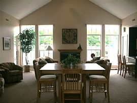 800 Sq. Ft. - Harbor Ridge Apartments in Traverse City, MI (Photo 4 of 9)