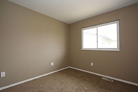 This Three Bedroom, One and a Half Bath Has Tremendous Potentia in Florissant, MO (Photo 7 of 10)