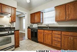 Very Well Maintained in Dallas, TX (Photo 3 of 8)