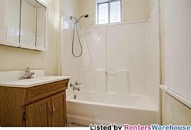 Very Well Maintained in Dallas, TX (Photo 7 of 8)