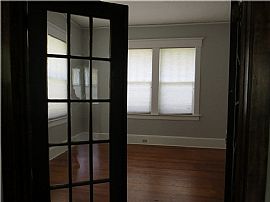  Oakhurst/decatur Brick Bungalow with Updated Kitchen and Baths in Decatur, GA (Photo 4 of 12)