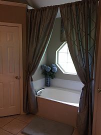 North Airline Acres Home For Rent in Bossier City, LA (Photo 7 of 10)