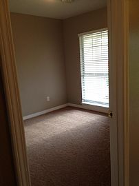 North Airline Acres Home For Rent in Bossier City, LA (Photo 8 of 10)