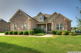 124 Riverway Ln, New Market, Al 35761 in New Market, AL