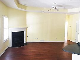 3 Bed 2 Bath Daphne Schools, in Daphne, AL (Photo 4 of 7)