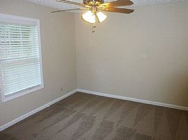 This Cozy Marietta Home 3 Bedroom 2 Bath with Full Utilities in Marietta, GA (Photo 4 of 7)