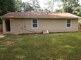 This Cozy Marietta Home 3 Bedroom 2 Bath with Full Utilities in Marietta, GA (Photo 7 of 7)