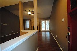 Ready For Immediate Move -In.3 Bedroom 2 Bath Plus 2 Car Garage in Austin, TX (Photo 2 of 12)