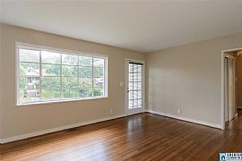 Don'T Miss This Charming Home in Crestwood in Birmingham, AL (Photo 2 of 8)