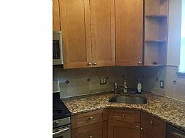 Welcome to This Beautiful 2bedroom,1 and 1/2 Bath Home For Rent in Philadelphia, PA (Photo 3 of 9)