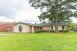 This Is a Great 3 Bedroom 2 Bath Home! in Montgomery, AL