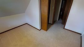 Cozy 1.5 Story House in Quiet, Residential Neighborhood  in Chicago, IL (Photo 8 of 11)