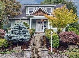  Home Has Three Bedrooms and 1.5 Bathrooms in Portland, OR