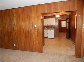 3 Br / 1 Ba Ranch with Eat in Kitchen and Rear Family Room  in Dover, DE (Photo 5 of 10)