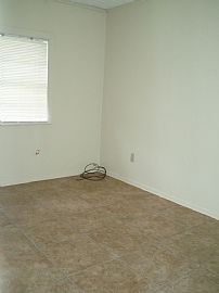 3br/2ba with Small Office, Stove/refrig/dw,  in Lafayette, LA (Photo 4 of 5)