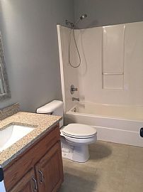 Beautifully Renovated 3 Bed/2 Bath in Huntsville, AL (Photo 6 of 6)