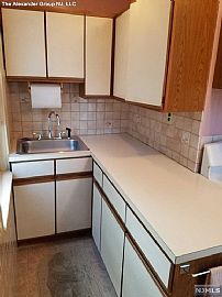 214 North St # 1, Jersey City, Nj 07307. in Jersey City, NJ (Photo 11 of 12)