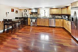 344 Paterson Plank Rd Apt 1, Jersey City, Nj 07307. in Jersey City, NJ (Photo 7 of 9)