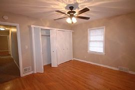  Cute and Spacious 3 Bedroom Single Family Home in Grand Rapids, MI (Photo 7 of 11)