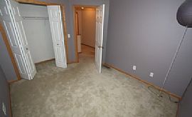 Gorgeous Two-Story Villa Home Is in a Lovely Neighborhood in Farmington, MN (Photo 6 of 8)