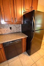 Beautiful Home 3beds,2baths in a Quiet Neighborhood in Lexington, KY (Photo 5 of 12)