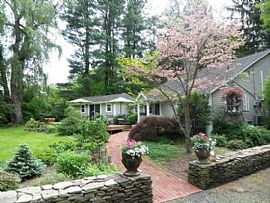 18 Merryall Rd, New Milford, Ct 06776 in New Milford, CT