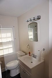 Great Spacious 4 Bedrooms and 2.0 Bathrooms  in Lexington, KY (Photo 7 of 10)