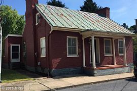 111 New St E, Shepherdstown, Wv 25443 in Shepherdstown, WV