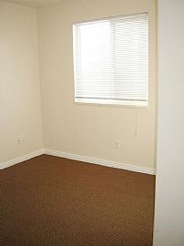 Beautiful 3 Bed Home in Ogden, UT (Photo 5 of 6)