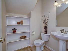 Wonderful Up-Scale Patio Home on a Quiet Street in Boise, ID (Photo 4 of 7)