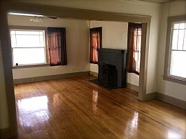 2 Beds 1 Bath  in Fresno, CA (Photo 2 of 12)