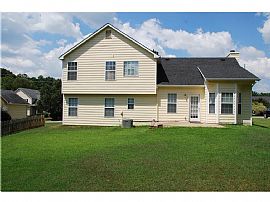 3 Bed, 2.5 Bath, $900 in Acworth, GA (Photo 12 of 12)