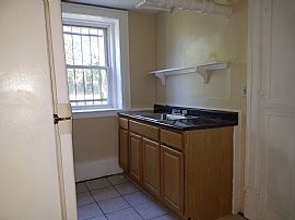 Norton Pkwy New Haven, Ct 06511. in New Haven, CT (Photo 4 of 8)