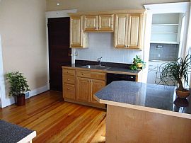 127 Foster St # B, New Haven, Ct 06511. in New Haven, CT (Photo 3 of 12)