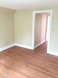 420 Orchard St Fl 3, New Haven, Ct 06511. in New Haven, CT (Photo 8 of 9)