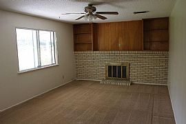 Gorgeous Luxurious Large Three Bedroomno Section 8 in Albuquerque, NM (Photo 8 of 11)