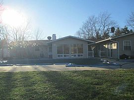 Sprawling Updated Ranch Home Close to Town in Wheeling, WV