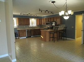 Sprawling Updated Ranch Home Close to Town in Wheeling, WV (Photo 6 of 9)