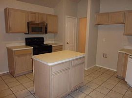 Nice 4 Bedrooms Home in High Pointe Subdivisions.  in Cedar Hill, TX (Photo 6 of 11)