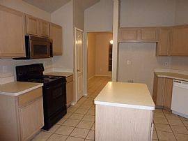 Nice 4 Bedrooms Home in High Pointe Subdivisions.  in Cedar Hill, TX (Photo 7 of 11)