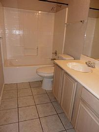 Nice 4 Bedrooms Home in High Pointe Subdivisions.  in Cedar Hill, TX (Photo 8 of 11)