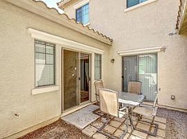 14240 W Country Gables Dr, Surprise, Az 85379 in Surprise, AZ (Photo 12 of 12)