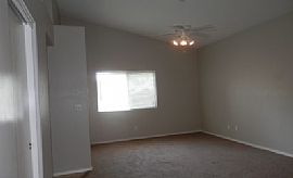 Updated Chandler Home in Very Desirable Neighborhood in Chandler, AZ (Photo 8 of 10)