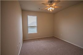 3 Bed, 1880 Sqft, $900 in Bentonville, AR (Photo 8 of 11)