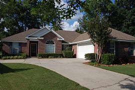 3 Br / 2 Ba / 1700 Sf / Great Location  in Auburn, AL